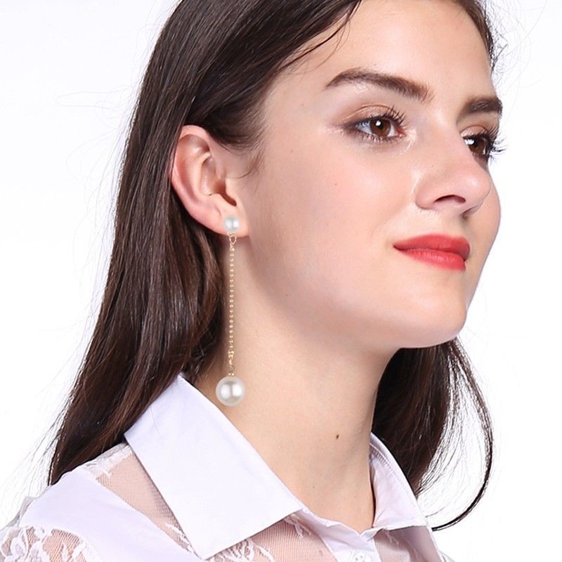Khuyên tai dạng chuỗi đính ngọc trai giả