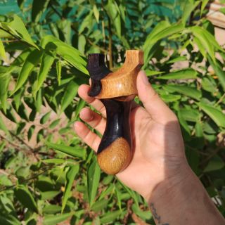 Ná gỗ dáng cá lâu kính  chạc 7
