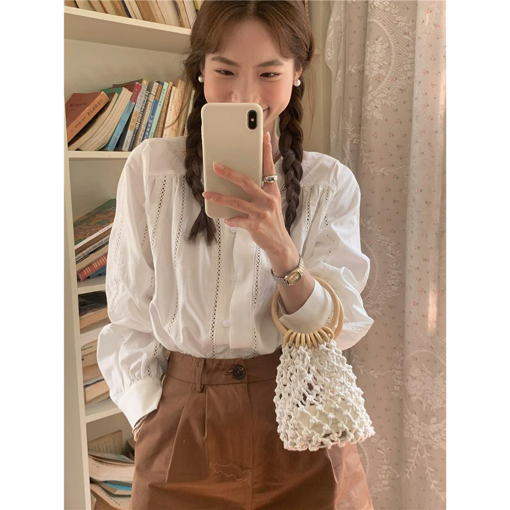 Áo Kiểu Tay Dài Cổ Chữ V Phối Ren Lỗ Màu Sắc Trơn Thời Trang 62063