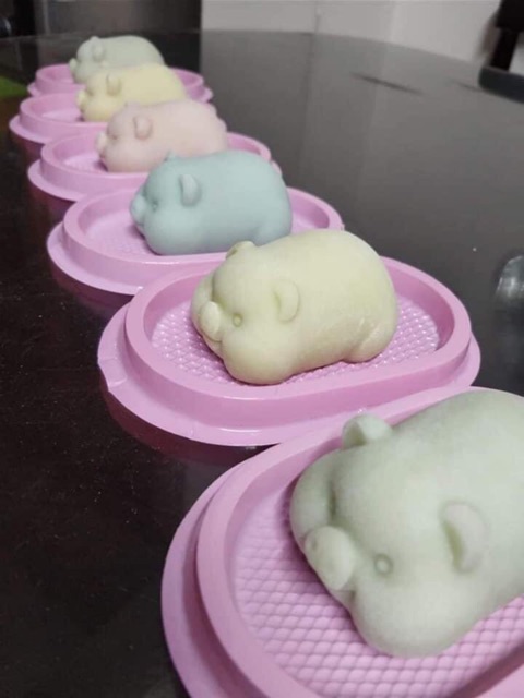 Khuôn heo silicone làm bánh trung thu và thạch rau câu