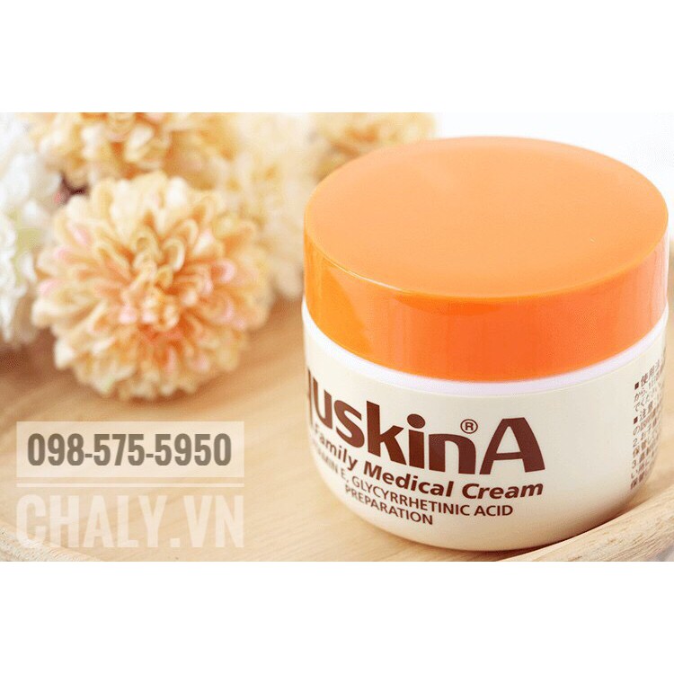 Kem dưỡng ẩm chống nứt nẻ chàm ngứa chân tay Yuskin A Medical Cream Nhật