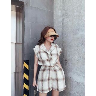 Jumsuit caro cổ vest nút nơ eo