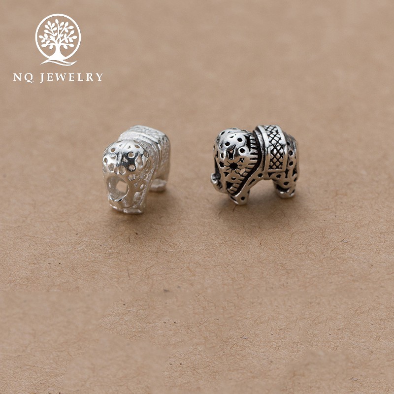 Charm bạc con voi xỏ ngang - NQ Jewelry