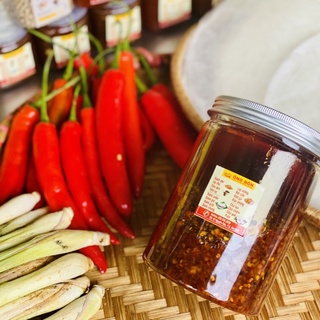 Sa tế ớt ông bốn - cay vừa, thơm vị quế hồi sả - ăn kèm bánh tráng