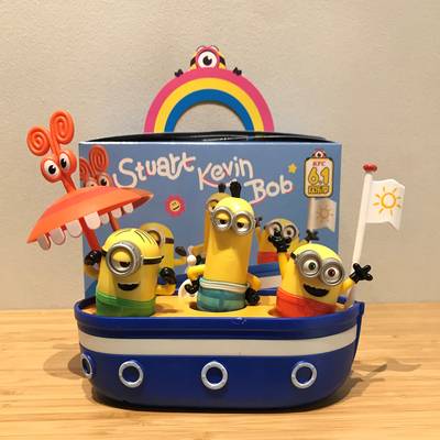 1 / 4 Mô hình đồ chơi Minions 2021 KFC