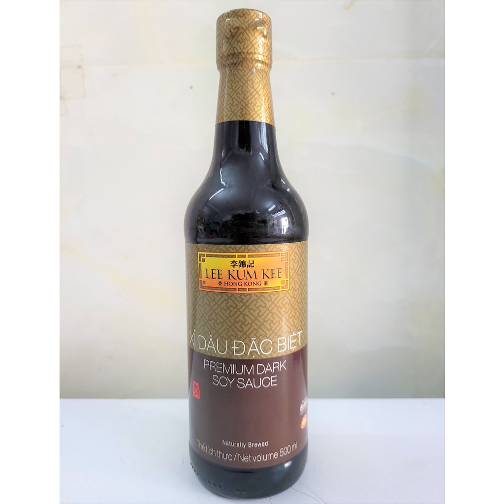 XÌ DẦU ĐẶC BIỆT   LEE KUM KEE Premium Dark Soy Sauce