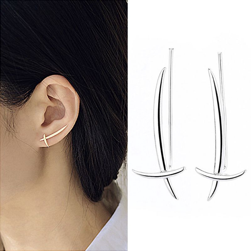 Khuyên Tai Nữ Trang Tạo Hình Cây Kiếm Độc Đáo