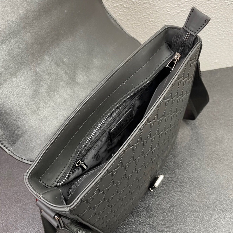 Túi đeo chéo sành điệu nam cao cấp thương hiệu Gucci GC/GG da thật màu trơn