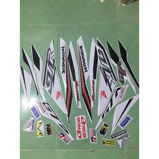tem winner GTR trắng đen