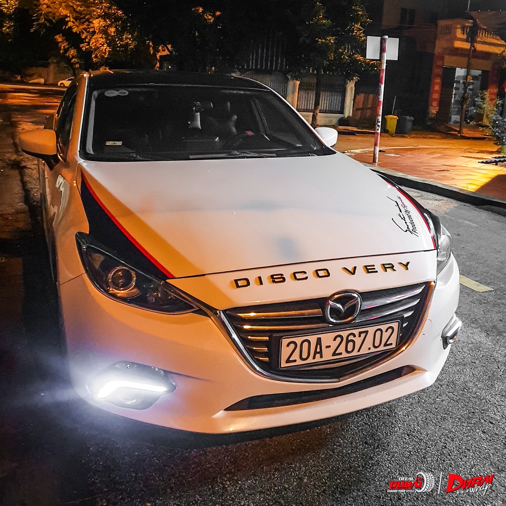 Tem dán trang trí sườn và capo xe Mazda 3