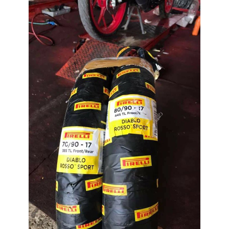 Lốp Pirelli Diablo Rosso Sport 70/90 và 100/80 size lớn cho Raider - Satria FI