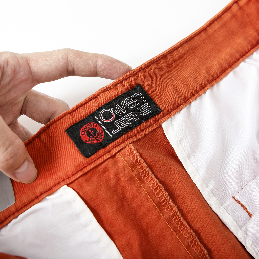 Quần short nam kaki Owen màu cam, chất liệu vải cotton cao cấp, co giãn, trẻ trung, dáng slimfit năng động