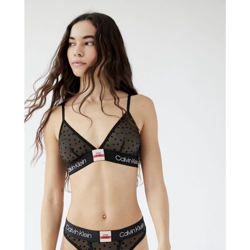 Bộ đồ lót CalvinKlein lưới chấm bi kèm sẵn mút có thể tháo rời - Set CK