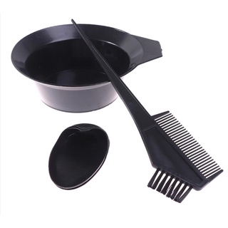 Bộ dụng cụ nhuộm tóc tại nhà
