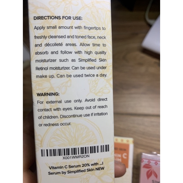VITAMIN C SERUM 20%  date 05/2023 Simplified Skin