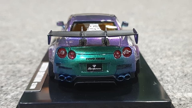 Xe Mô Hình Nissan GTR R35 Liberty Walk 1:43 Onemodel (Chameleon)