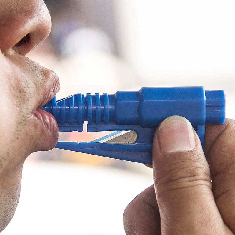 Búa Thoát Hiểm Mini Đa Năng Cho Xe Hơi