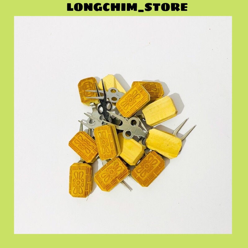 Xiên chuối hoa quả cho chim chào mào loại gỗ tàu,xiên Laze longchim