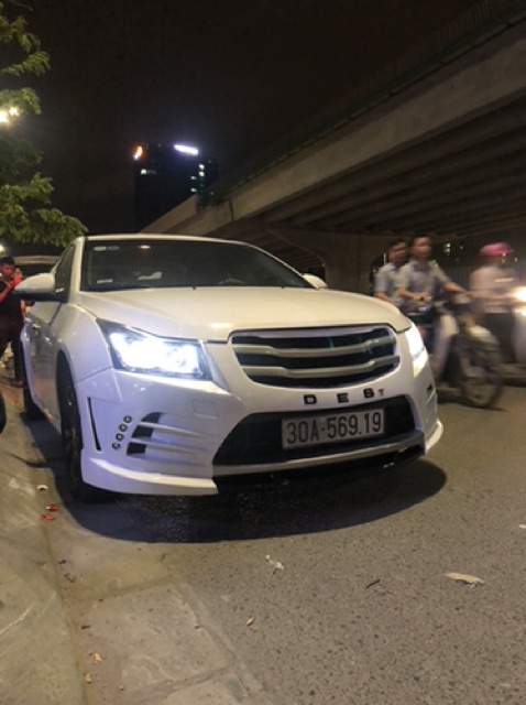 BODYKIT CHO XE CHEVROLET CRUZE + LACETTI SE . CDX