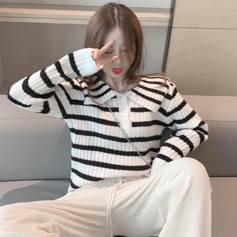 Áo sweater IELGY dệt kim họa tiết kẻ sọc cổ chữ V ôm dáng phong cách phương Tây cho nữ