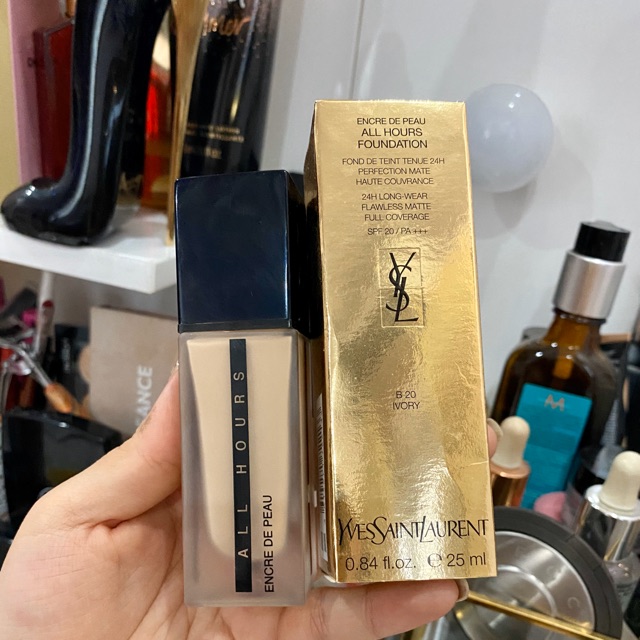 Kem nền YSL all Hour B20 còn 20ml