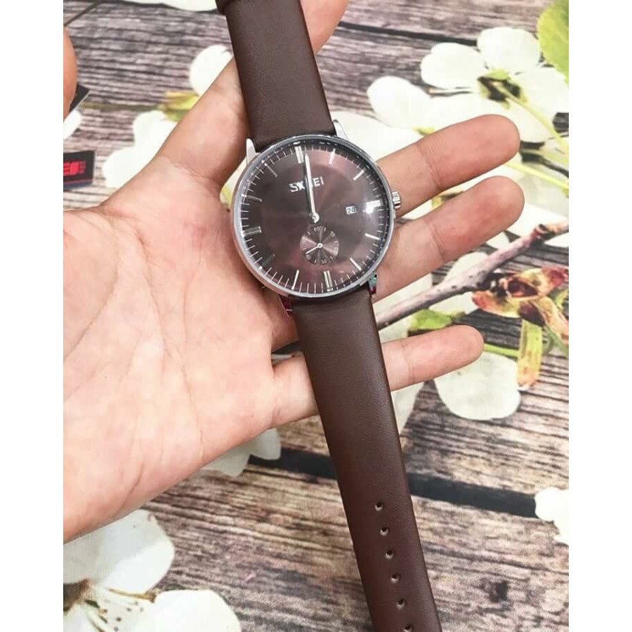 Đồng hồ nam SKMEI mặt tròn 39mm dây da nâu cao cấp kính chống xước, chống nước tuyệt đối có lịch ngày 9083