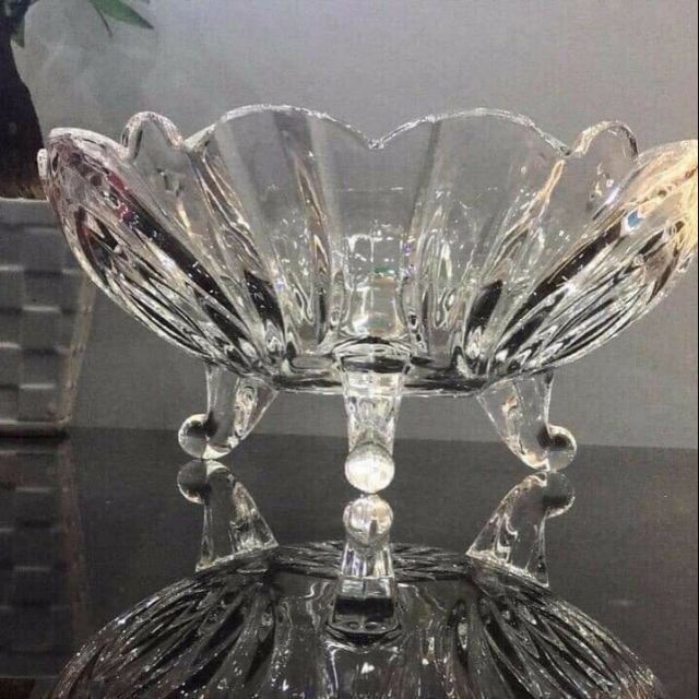 Thố thủy tinh cao cấp 3 chân