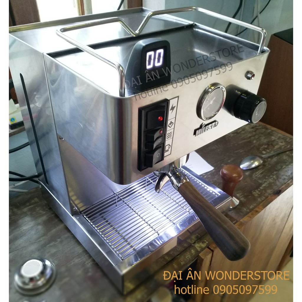 Máy pha cà phê espresso Milesto EM-18 PRO chuyên nghiệp