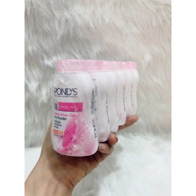 Phấn phủ pond’s Magic powder Oil Blemish Control