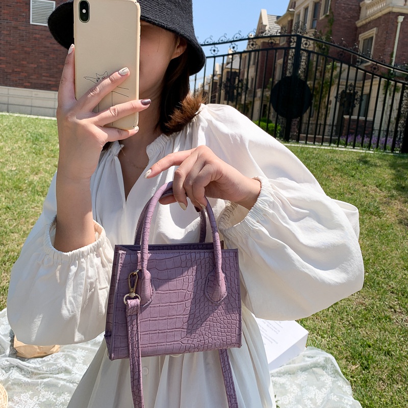 Túi xách đeo vai IELGY thời trang dành cho nữ