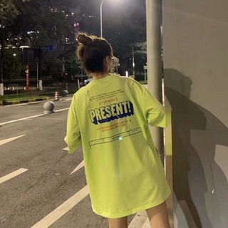 Áo thun xanh neon PRESENT