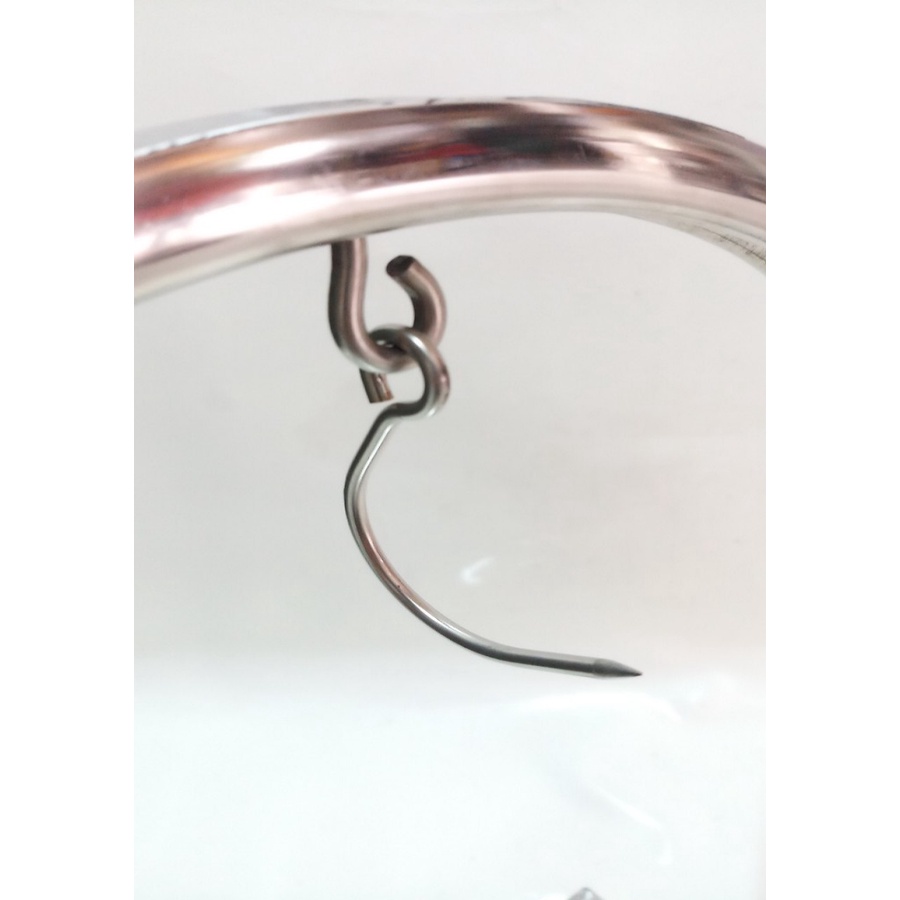 KHUNG MÓC INOX TREO THỊT NƯỚNG,SƯỜN NƯỚNG,ĐÙI BÊ NƯỚNG TẠI BÀN.