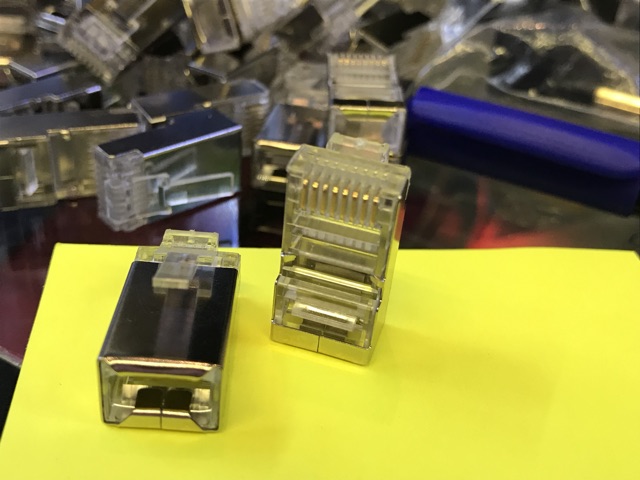 Hạt mạng Cat 6,CAT 5 chuẩn lõi đồng bọc kim loại hàng loại 1