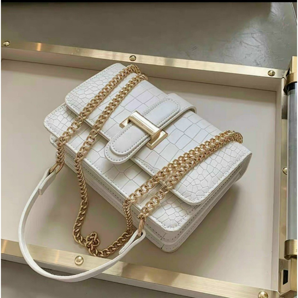 Túi Xách Nữ Hàng Thiết Kế Siêu Đẹp Túi Đeo Chéo Nữ Dây Xích Phối Da Phong Cách Cá Tính BIBIBAGS BB05