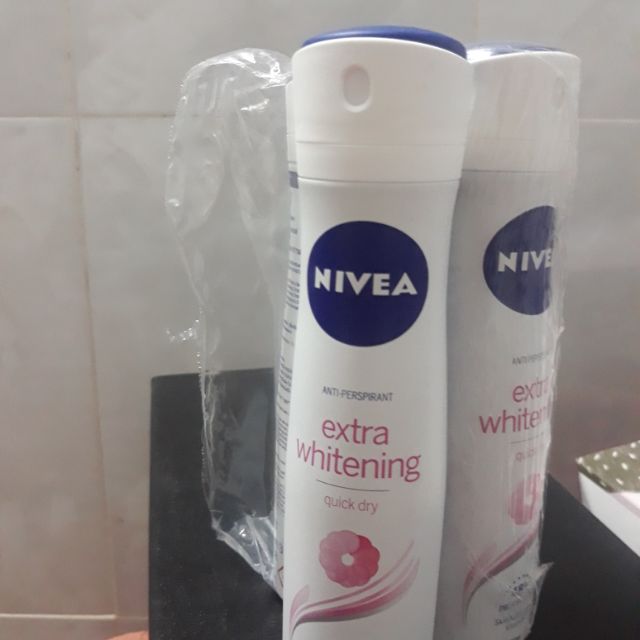 Xịt khử mùi Nevia