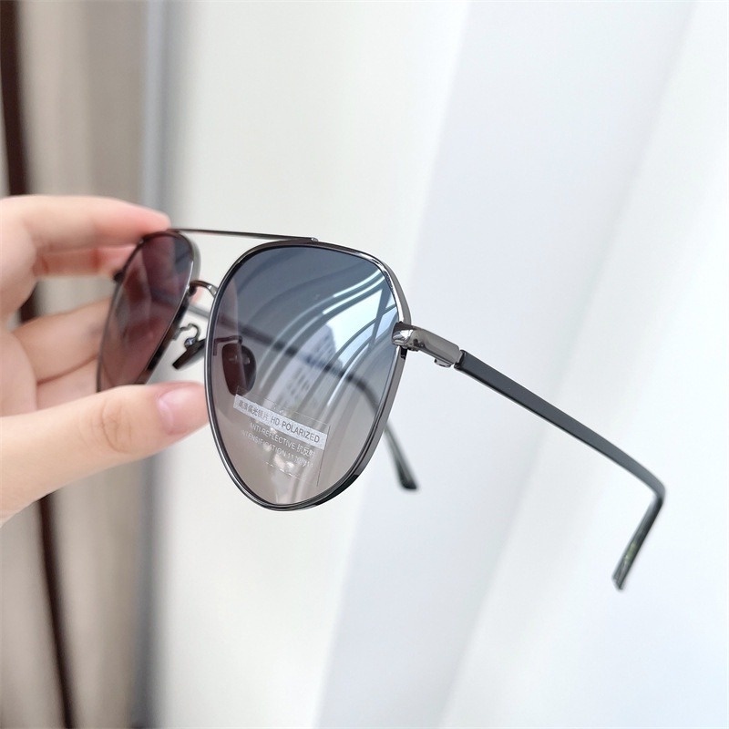 Kính Mát Gọng Kim Loại Chống Tia UV Phong Cách Cổ Điển Thời Trang Cho Nam