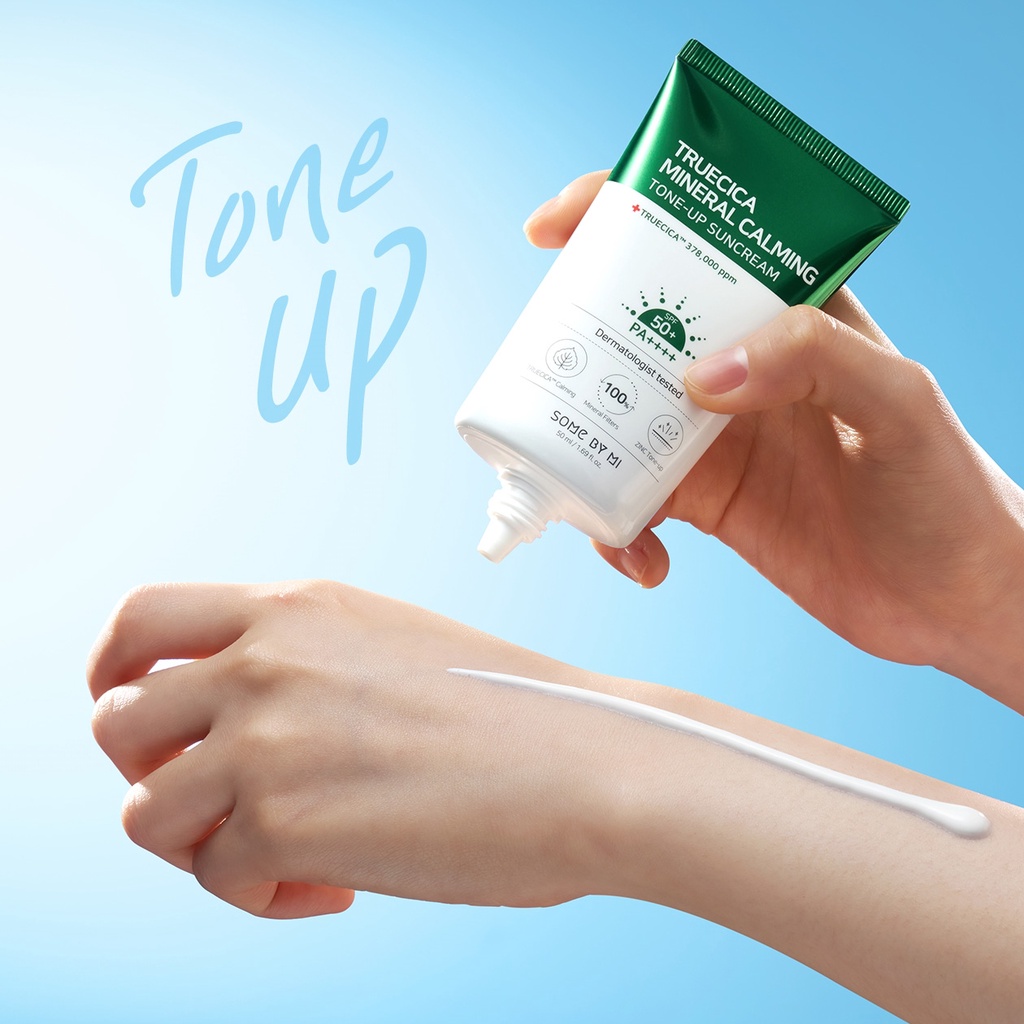 Bộ Đôi Sữa Rửa Mặt Làm Sạch Sâu Và Kem Chống Nắng Nâng Tone SPF50+ PA++++ Cho Da Dầu Mụn Some By Mi