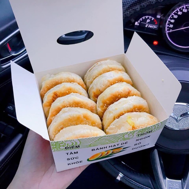 Bánh hạt dẻ