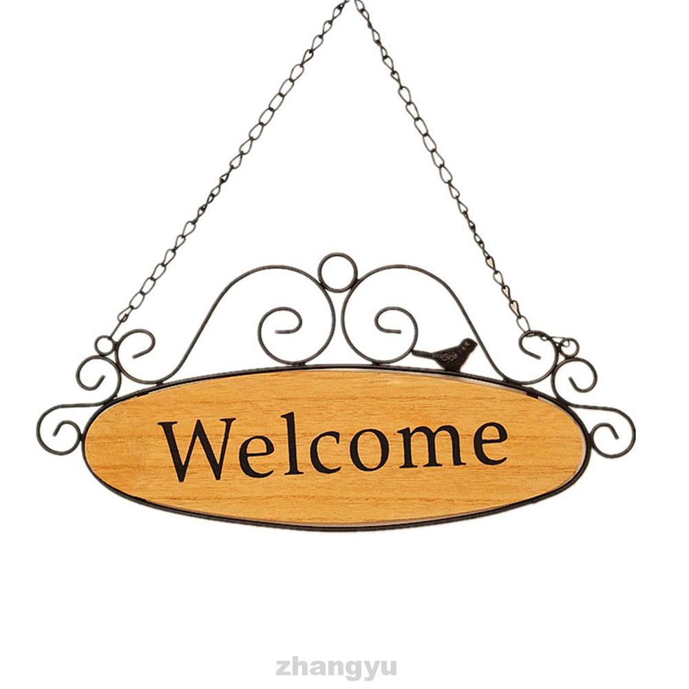 Bảng treo cửa làm bằng gỗ và kim loại phong cách vintage họa tiết chữ Welcome