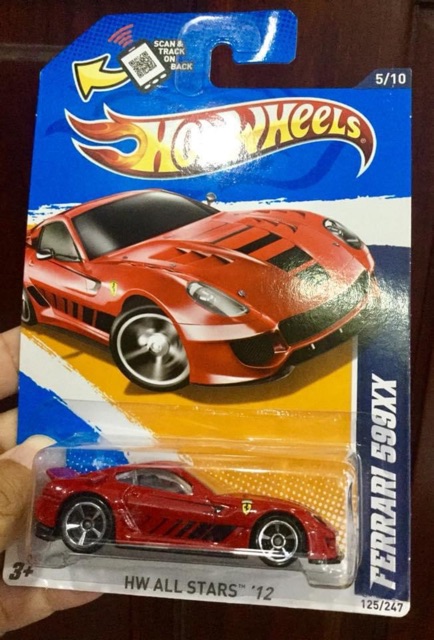 Xe Hot Wheels Ferrari 599XX