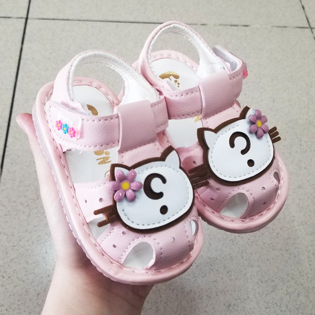 Giày sandal mèo hồng chớp dèn cho bé tập đi