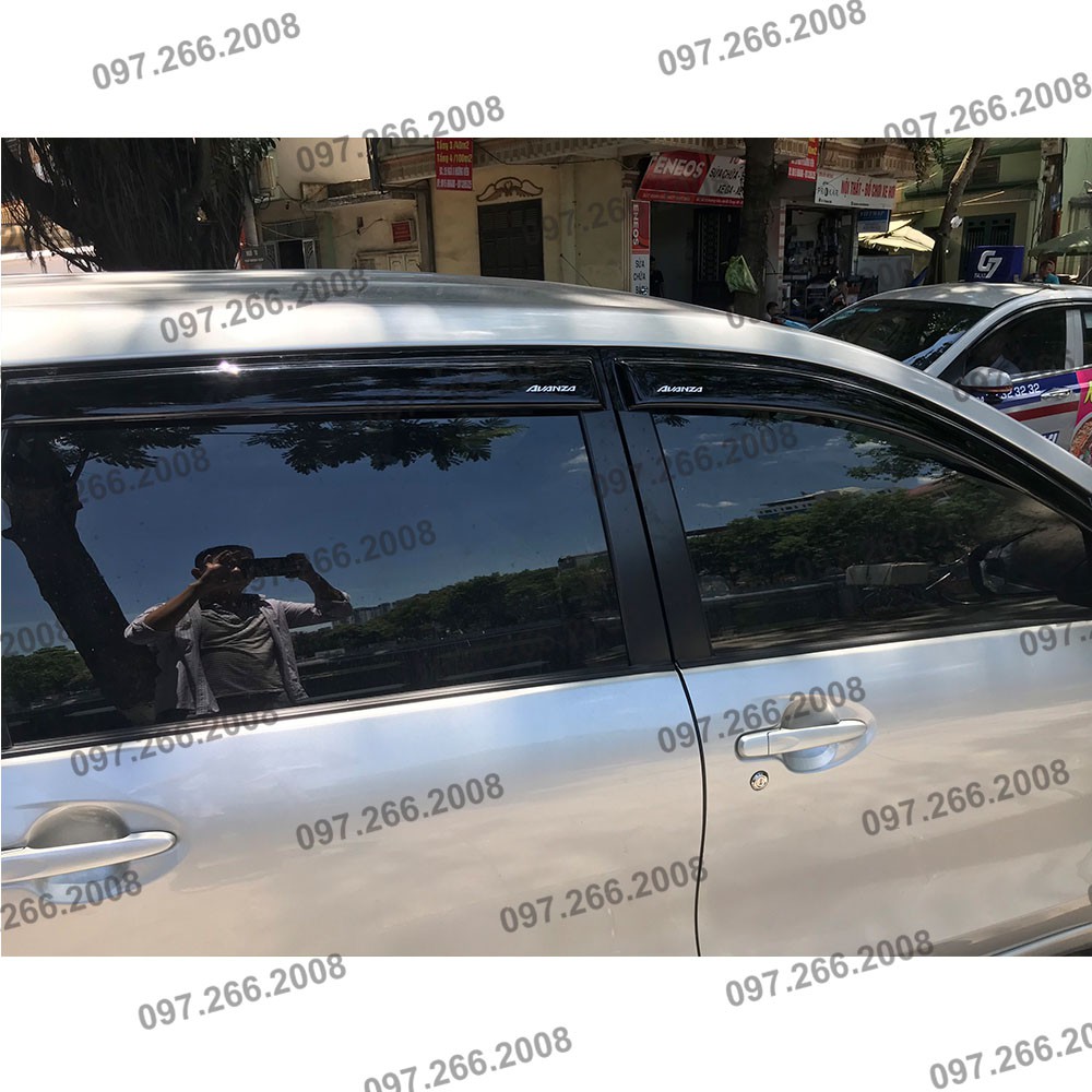 Vè Che Mưa Xe Toyota Avanza 2019-2020, Nhựa đen cao cấp