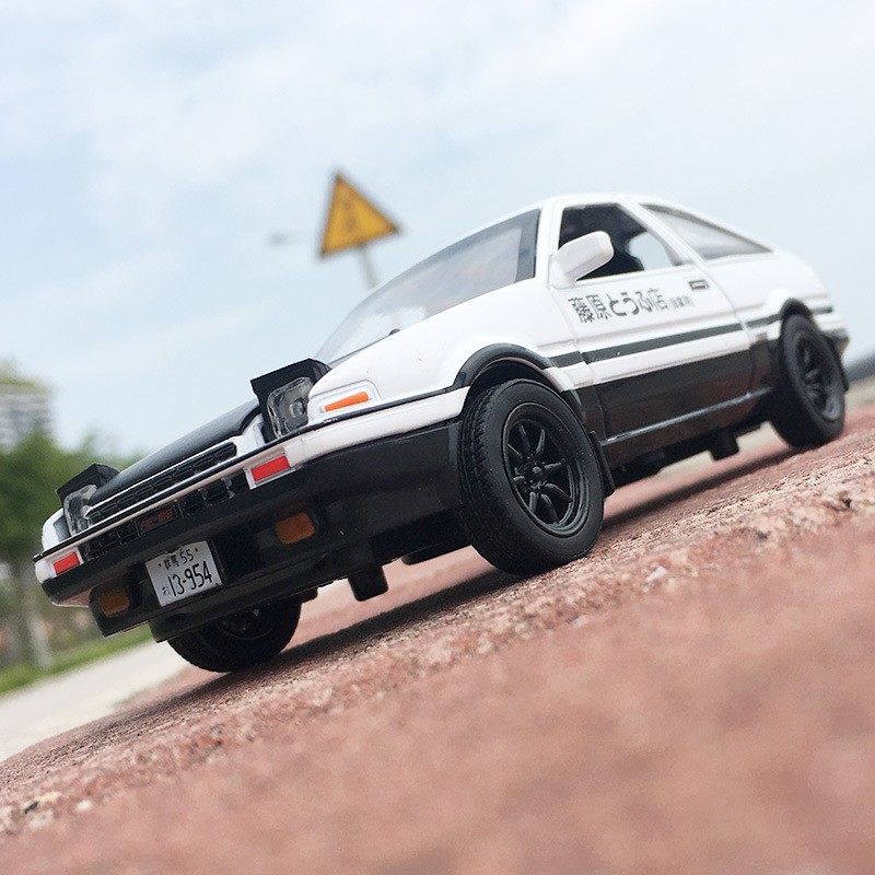 Câu đốMẫu xe1/28 Toyota Initial D Corolla AE86 Alloy Sound and Light Children s Pull Back Toy Car [B