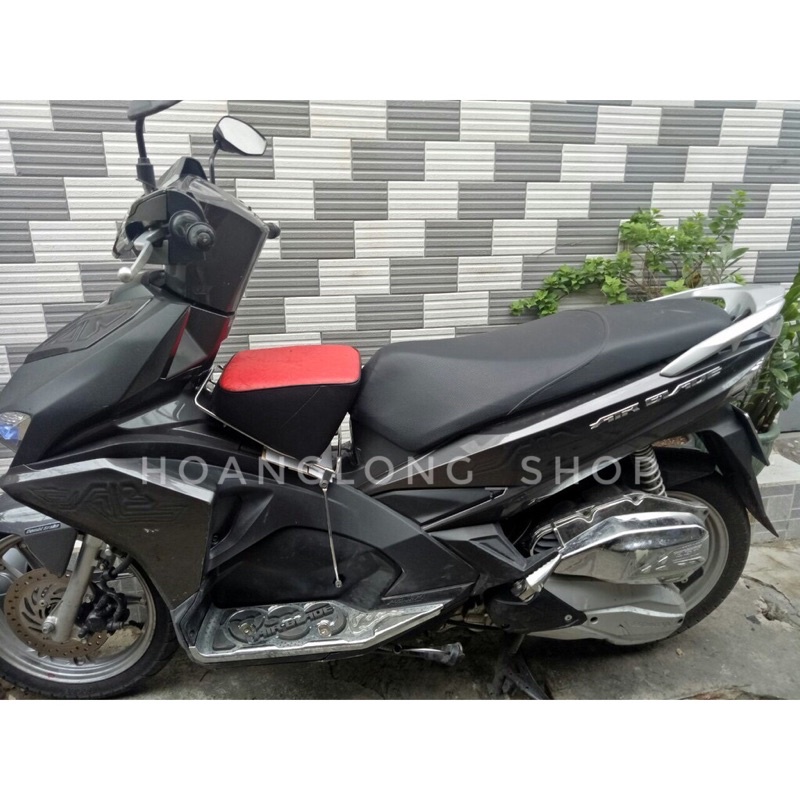 Cục đôn, nệm xe cho bé