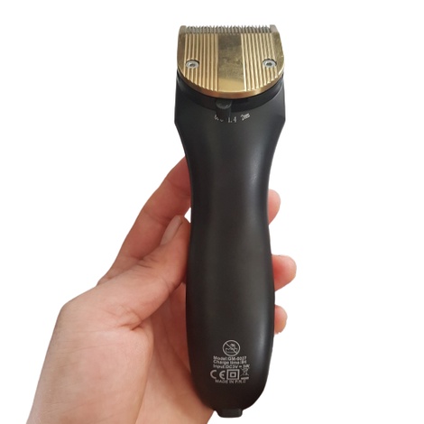 Tông đơ cắt tóc Geemy GM6027 cắt tỉa tiện dụng cho gia đình