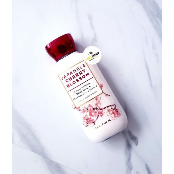 LOTION BATH & BODY WORKS Japanese Cherry Blossom