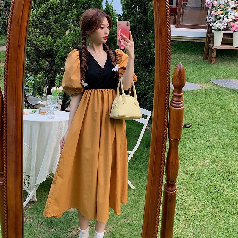 Đầm Tay Phồng Cổ Chữ V Màu Sắc Ngọt Ngào Thời Trang Mùa Hè 2022