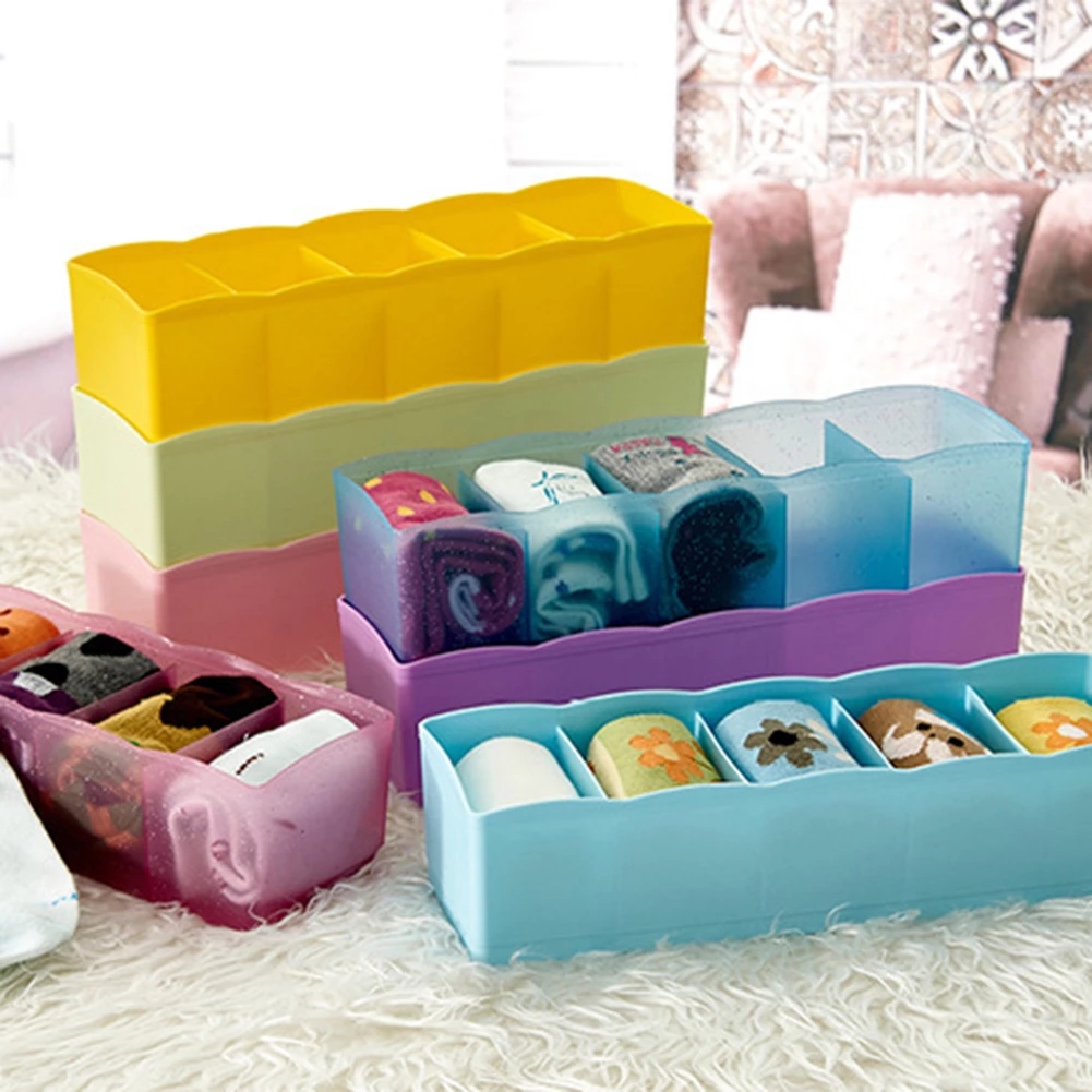 Hộp nhựa 5 ngăn đựng đồ lót tiện dụng