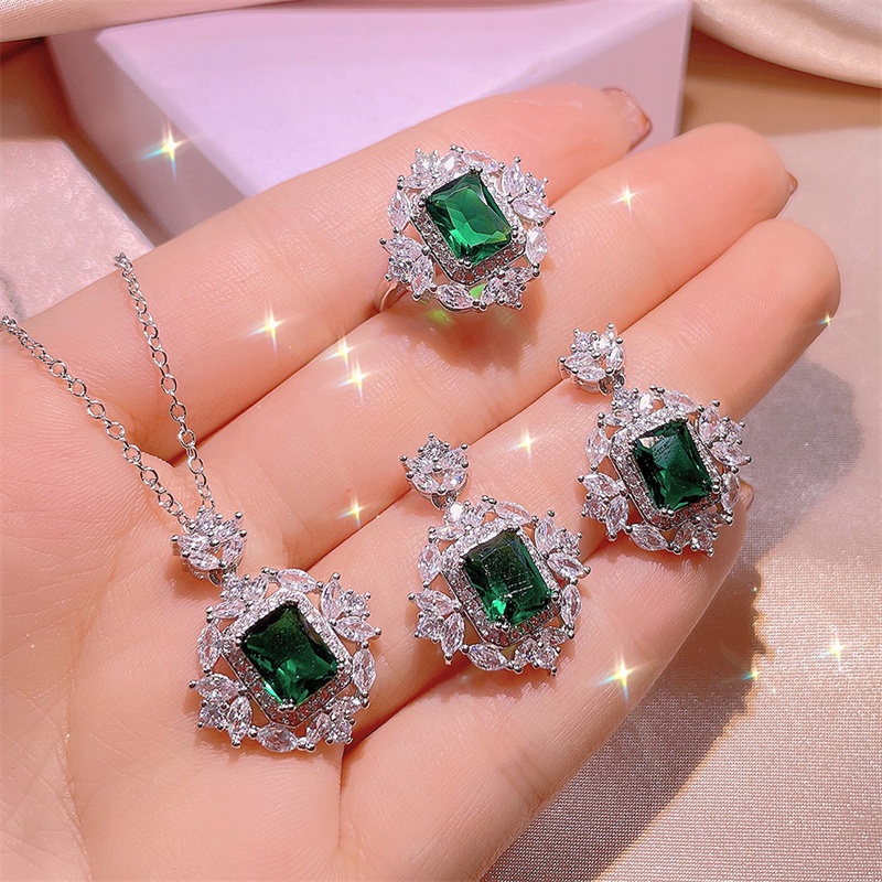 Bộ Trang Sức Ba Món Màu Sắc Ngọc Lục Bảo Thời Trang Cho Nữ