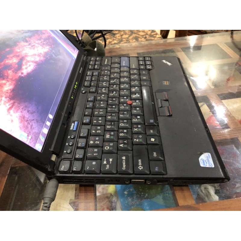 Thanh lý Lenovo IBM X200 nhỏ nhẹ 12inh tiện di chuyển | BigBuy360 - bigbuy360.vn